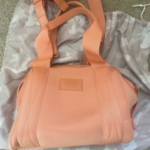 Danger Dover Small Landon Carryall in Pomelo